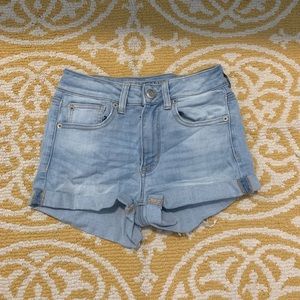 American Eagle shorts!